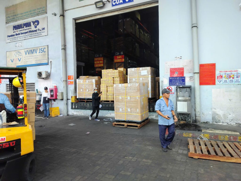 vận chuyển hàng hóa bắc nam giá rẻ